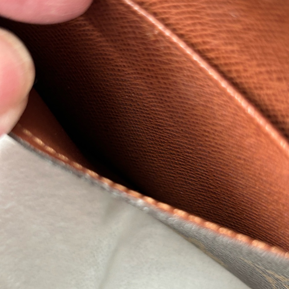 Louis Vuitton Men’s Card Holder - Picture 5 of 10